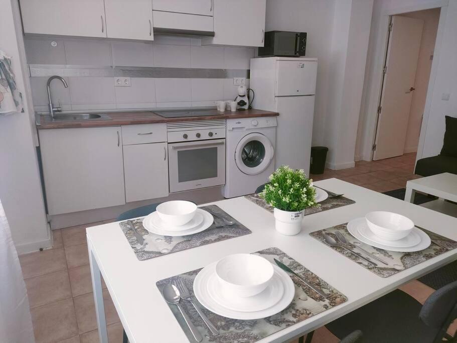 Centro Aeropuerto Wizink Feria Bernabeu Apartment Мадрид Екстериор снимка